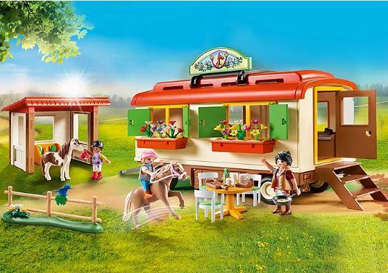 Pony Shelter with Mobile Home - TheToysRoom