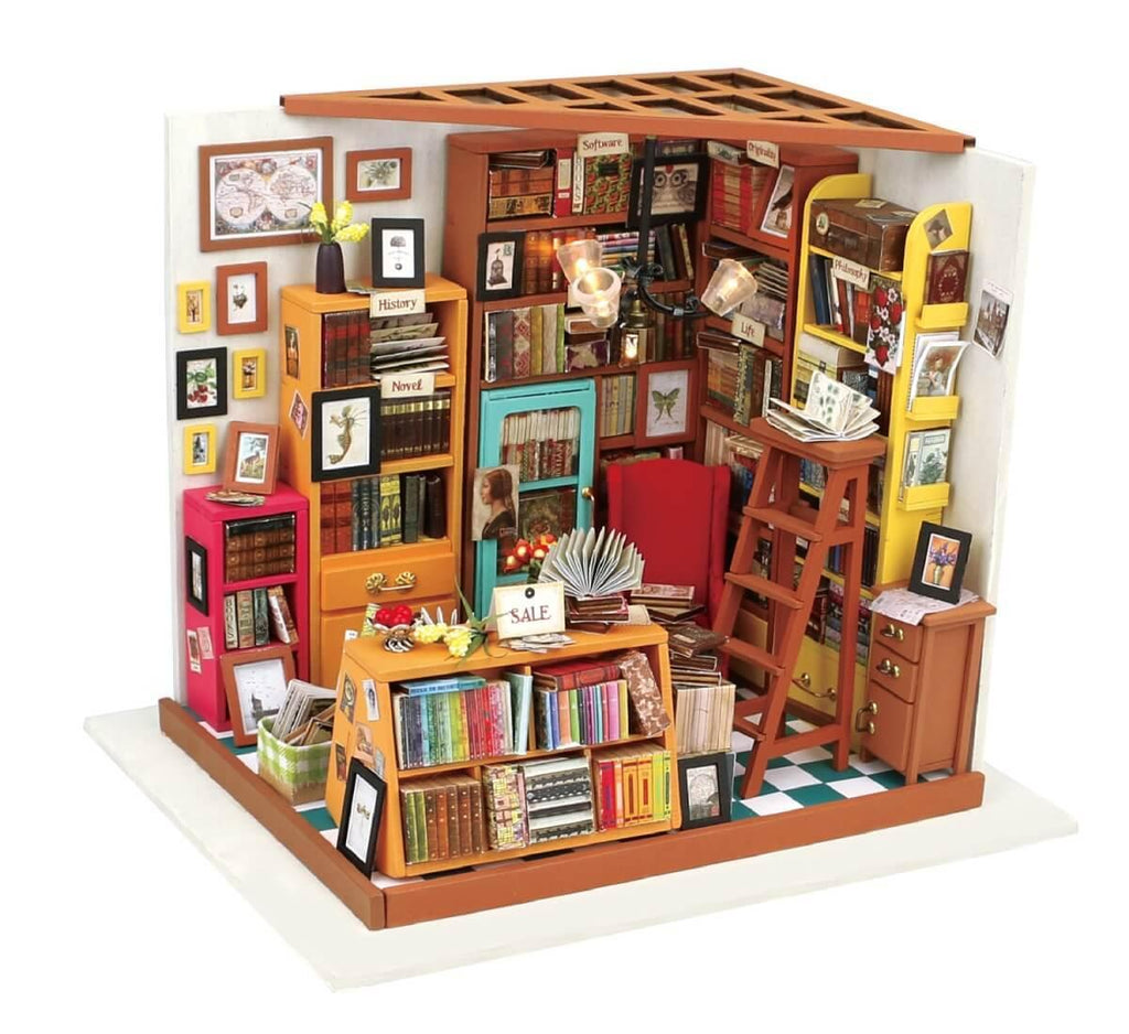 Sam's Study - TheToysRoom