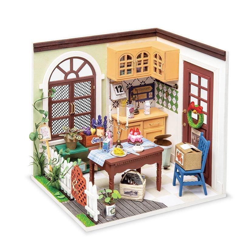 Wonderful Life Mrs Charlie's Dining Room - TheToysRoom